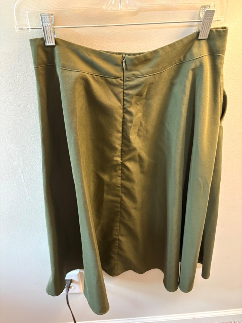 Olive green skirt with pockets M - Picture 5 of 9
